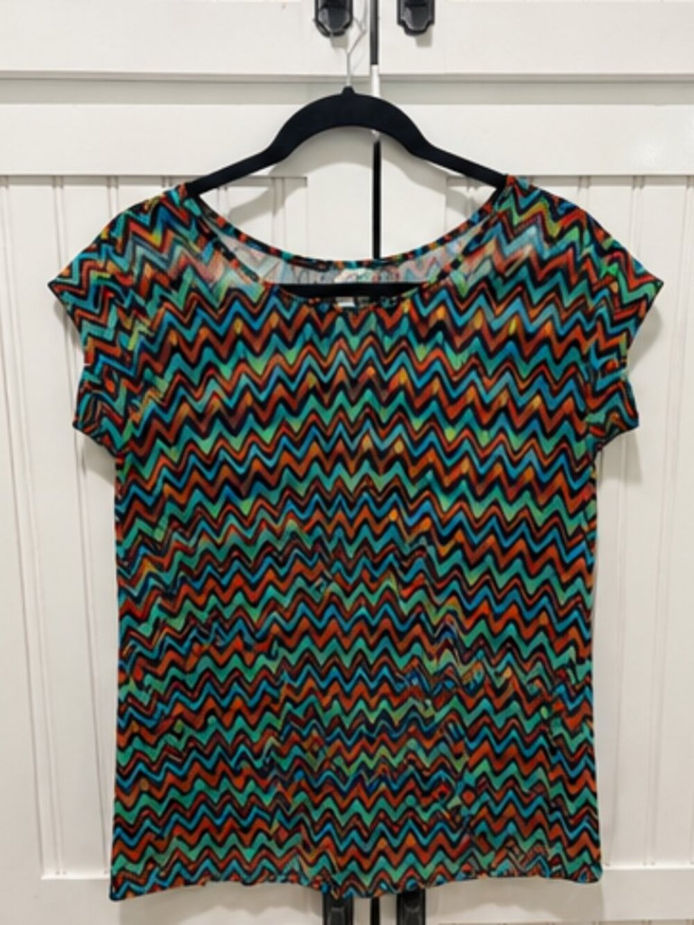 Charming Charlie Chevron Print Blouse Large Multicolor Cap Sleeve Top